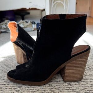 Lucky Brand Black Peep-Toe Block Heel Booties